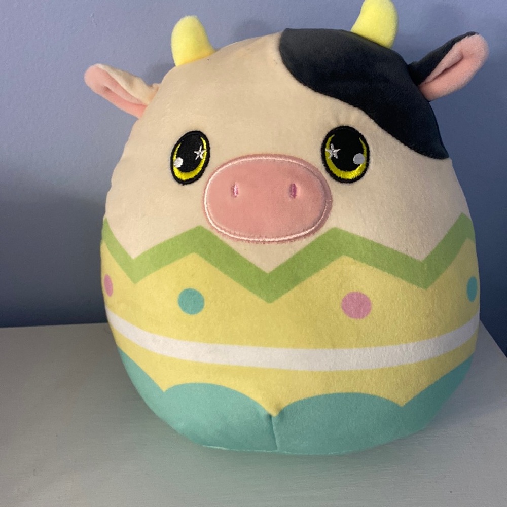 Squishmallow:  cow